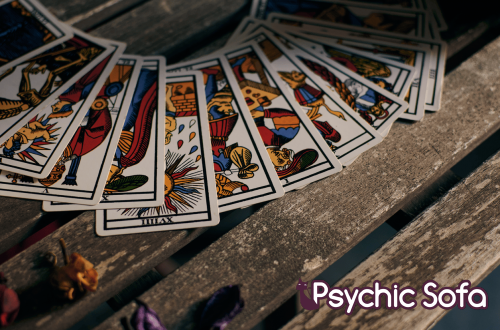Test Your Knowledge With Our Tarot Quiz!