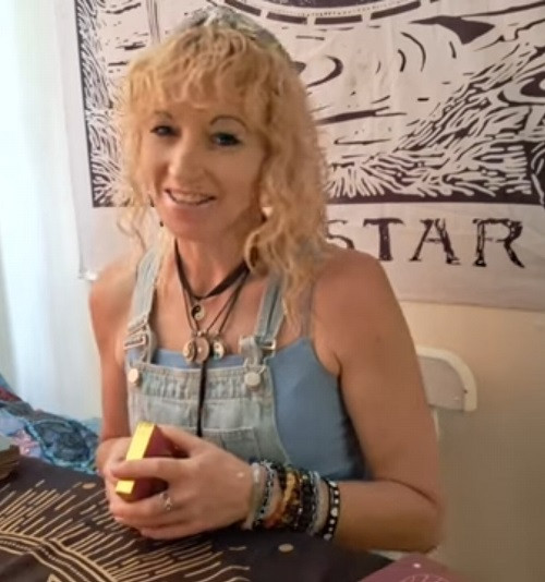 Reader profile image for Empress phd