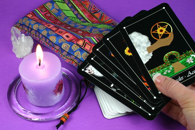 How To Create a Tarot Reading Space